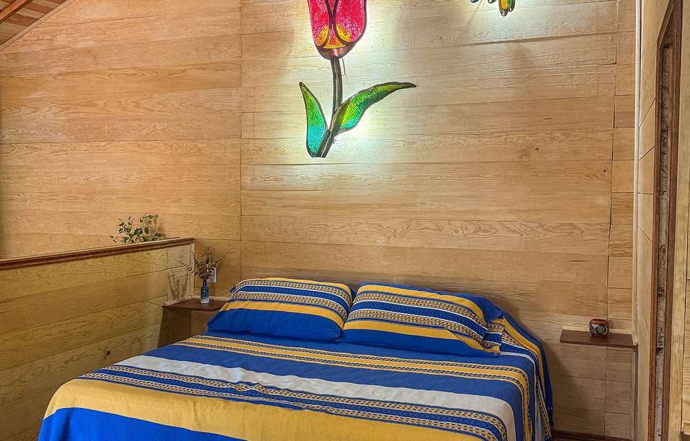 HOTEL_NAME